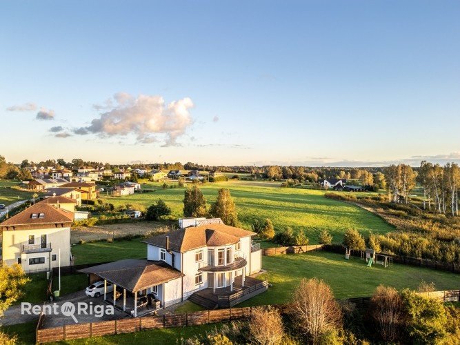 Ekskluzīva māja ar lielisku atrašanās vietu  iespēja baudīt skaistākos saulrietus un Ķekavas pagasts - foto 11
