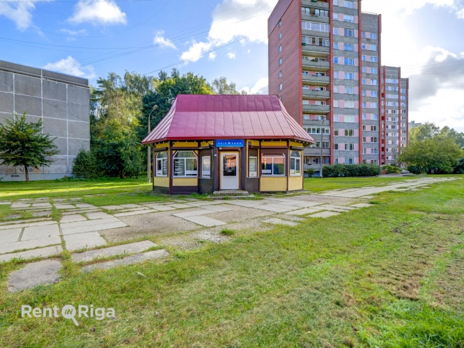 Nomas piedāvājums  komercēka ar plašām iespējām  Iznomā vienstāvu, atsevišķi stāvoša Rīga - foto 1