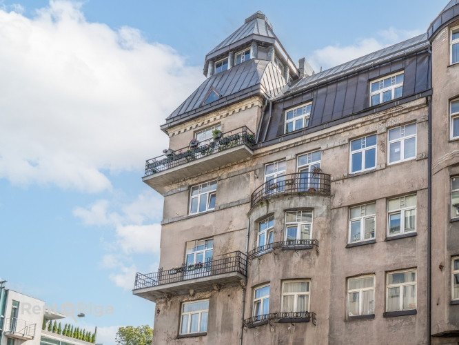 Piedāvājumā 729.9m2 bēniņu telpas A. Čaka ielā 70!  Tiek pārdotas 4521/54621 domājamās Rīga - foto 3