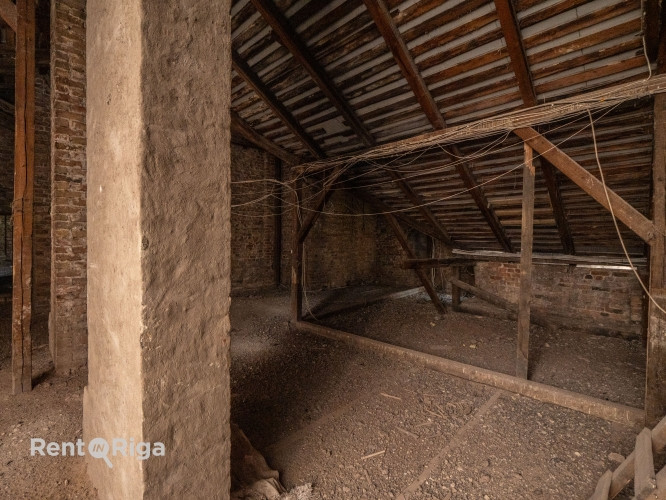 Piedāvājumā 729.9m2 bēniņu telpas A. Čaka ielā 70!  Tiek pārdotas 4521/54621 domājamās Rīga - foto 8