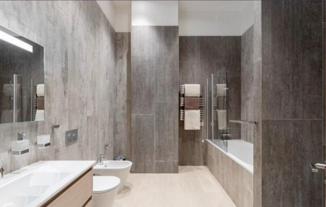 Moderns dzīvoklis Vecrīgas sirdī.  Ilgtermiņa īrei tiek piedāvāts tikko renovēts un mēbelēts 78 m dz Рига - изображение 9