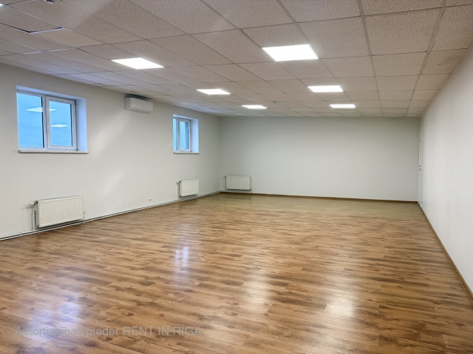 Nomai pieejams birojs pilsētas Centrā - Ernesta Birznieka Upīša ielas apkaimē.  + Iespēja Rīga - foto 5