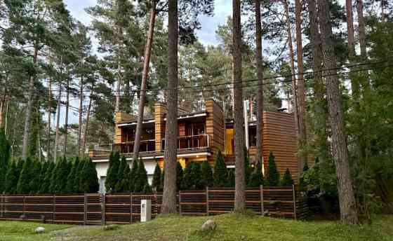 Продаётся красивый двухэтажный частный дом у моря.  Эксклюзивная возможность Рига