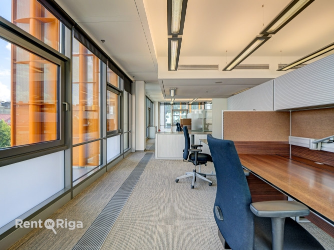 Prestižs, uzreiz pieejams un mēbelēts birojs vienā no Rīgas ievērojamākajiem biroju Rīga - foto 4