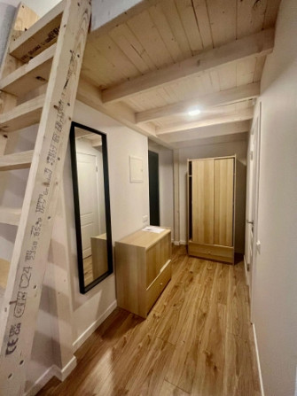 Ilgtermiņa īrei pieejams mūsdienīgs un līdz detaļām pārdomāts studio tipa dzīvoklis Rīga - foto 6