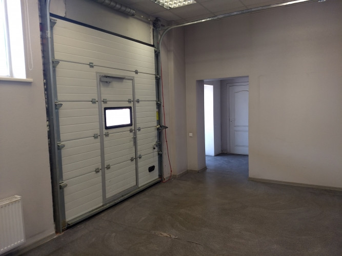 Izīrē apkurināmas telpas ar rampu un ofisu!  Telpas piemērotas: + Darbnīcai + Noliktavai + Rīga - foto 4