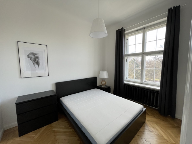 Ekskluzīvs 2-istabu dzīvoklis Bibliotēkas nama ēkā.  Gaišs dzīvoklis ar balkonu un izcilu Rīga - foto 7