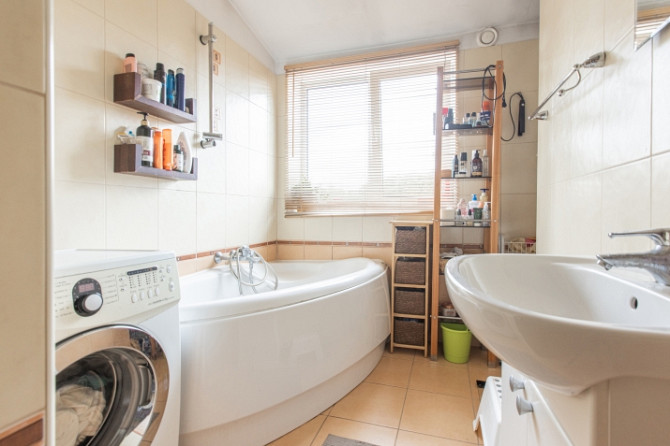 Pārdod gaišu un mājīgu 3 istabu dzīvokli Āgenskalnā!  Īpašs un reti pieejams - plašs 3 Rīga - foto 9