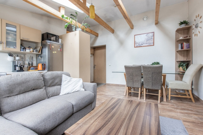 Pārdod gaišu un mājīgu 3 istabu dzīvokli Āgenskalnā!  Īpašs un reti pieejams - plašs 3 Rīga - foto 5