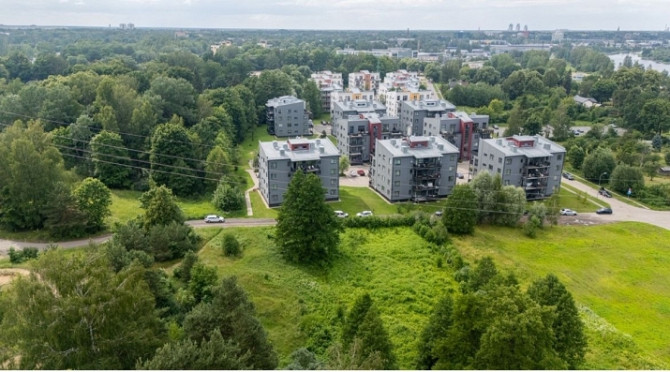 Potenciāls zemes gabals Bišumuižā  piemērots gan dzīvošanai, gan investīcijām Rīga - foto 8