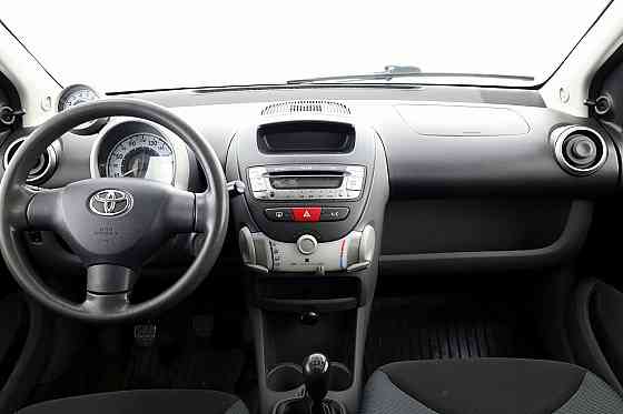 Toyota Aygo Linea Sol A-C 1.0 50kW Tallina