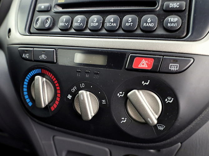 Toyota RAV4 Linea Sol ATM 2.0 110kW Tallina - foto 8