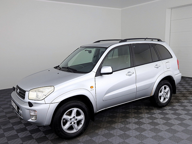 Toyota RAV4 Linea Sol ATM 2.0 110kW Tallina - foto 2