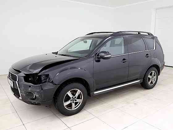 Mitsubishi Outlander Luxury Facelift ATM 2.4 125kW Tallina