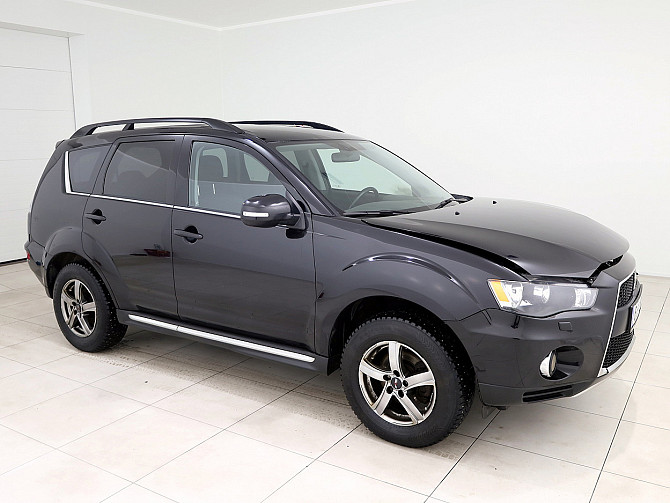 Mitsubishi Outlander Luxury Facelift ATM 2.4 125kW Tallina - foto 1