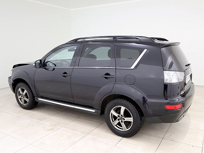 Mitsubishi Outlander Luxury Facelift ATM 2.4 125kW Tallina - foto 4
