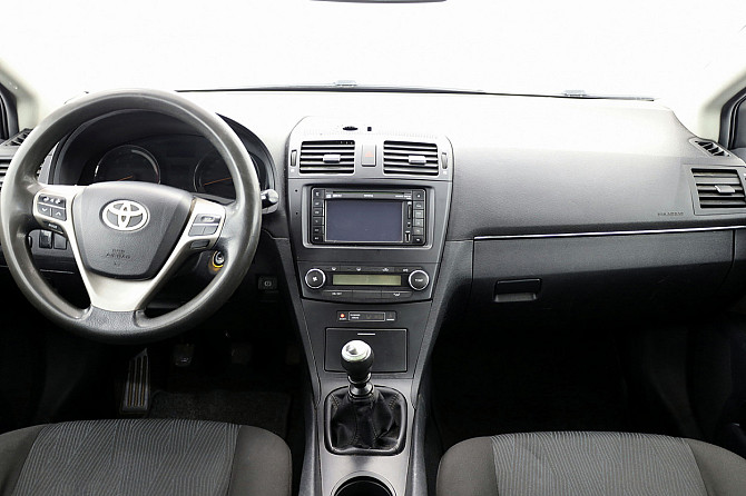 Toyota Avensis Comfort 2.0 D-4D 93kW Таллин - изображение 5