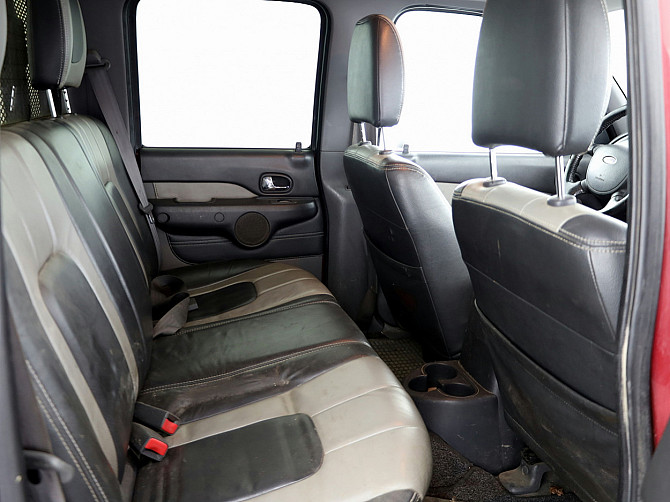 Ford Ranger Luxury Facelift 2.5 TDCi 80kW Tallina - foto 7