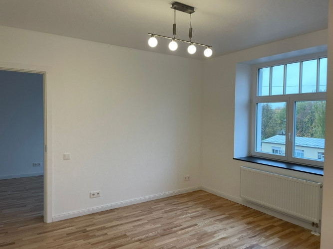 Продается cветлая солнечная 2-комнатная квартира с отдельной кухней.  Планировка Рига - изображение 14