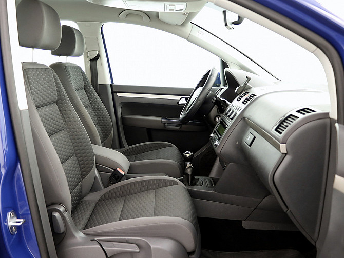 Volkswagen Touran Comfortline Facelift 1.9 TDI 77kW Таллин - изображение 6