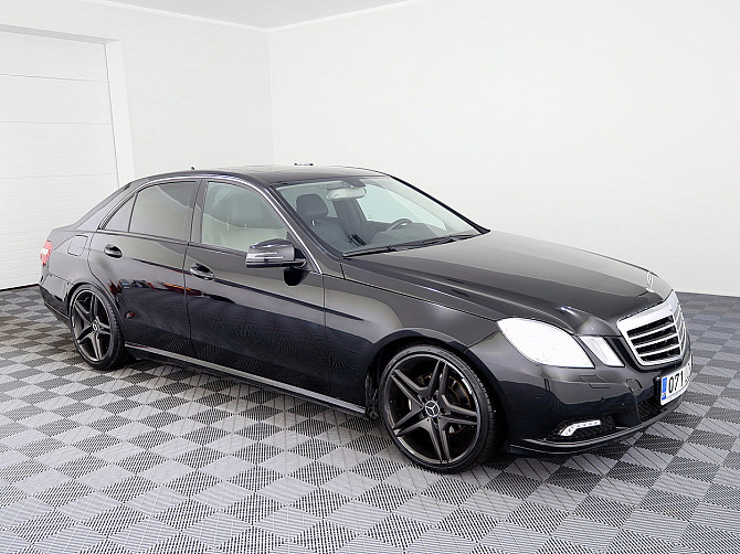 Mercedes-Benz E 220 Avantgarde ATM 2.1 CDI 125kW Tallina - foto 1