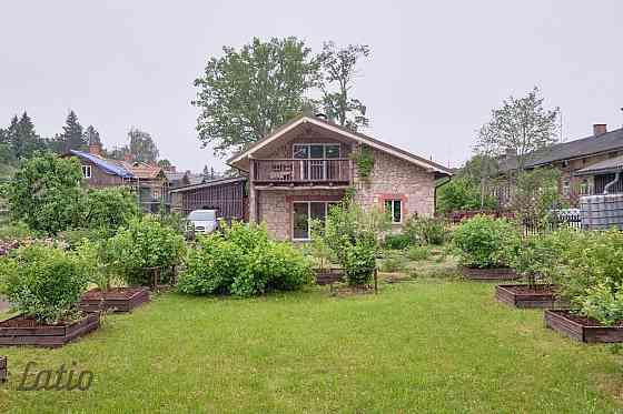 Pārdod mājīgi iekārtotu un pilnībā mēbelētu ziemas māju gleznainā Gaujas Nacionālā parka teritorijā  Цесис и Цесисский край