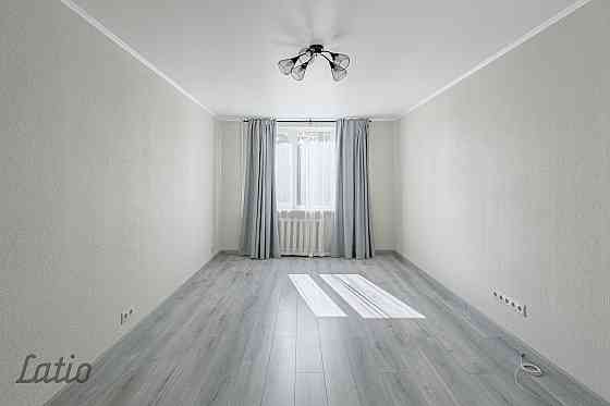 Pārdod 2-istabu dzīvokli RAF masīvā.
Piedāvājumā mājīgs un gaišs dzīvoklis ar pārdomātu plānojumu.
D Елгава и Елгавский край