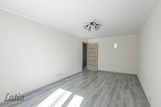 Pārdod 2-istabu dzīvokli RAF masīvā.
Piedāvājumā mājīgs un gaišs dzīvoklis ar pārdomātu plānojumu.
D Елгава и Елгавский край - изображение 4