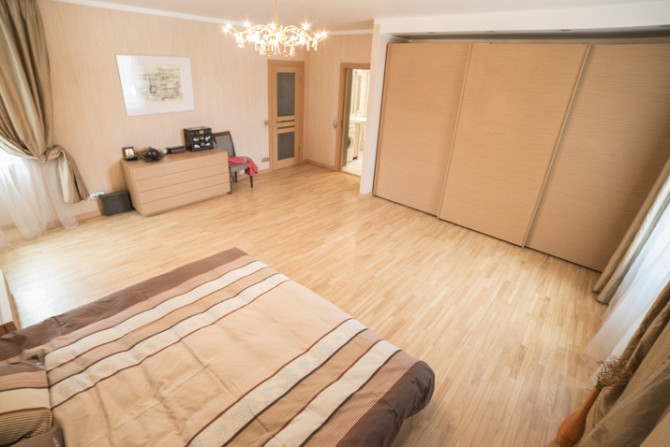 Ekskluzīvs un plašs dzīvoklis Mežaparka sirdī!  Izbaudi kvalitatīvu dzīvi prestižākajā Rīga - foto 8