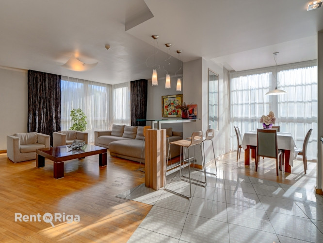 Ekskluzīvs un plašs dzīvoklis Mežaparka sirdī!  Izbaudi kvalitatīvu dzīvi prestižākajā Rīga - foto 14