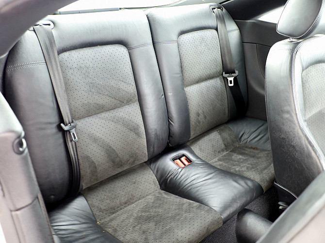 Audi TT S-Line Facelift 1.8 132kW Tallina - foto 7