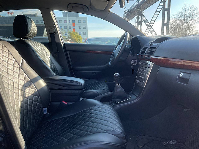 Toyota Avensis Linea Sol 2.0 108kW Таллин - изображение 6