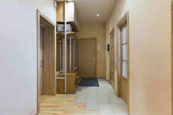 Продаётся просторная и качественно обустроенная 3-комнатная квартира  103,6 м с Rīga