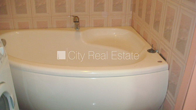 Эта квартира сдается в аренду посуточно (краткосрочная аренда), стоимость аренды Юрмала - изображение 10