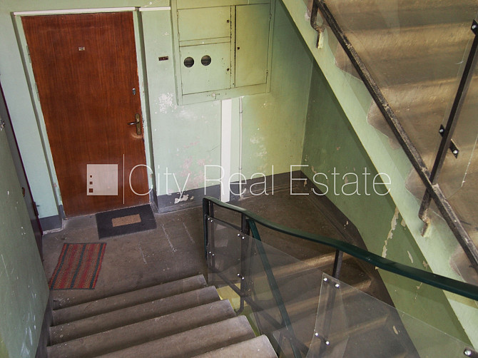 Фасадный дом, благоустроенная озеленённая территория, территория обнесена Рига - изображение 18