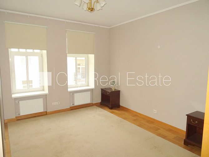 Фасадный дом, реновированный дом, закрытый двор, лифт, лестничная клетка после Рига - изображение 8