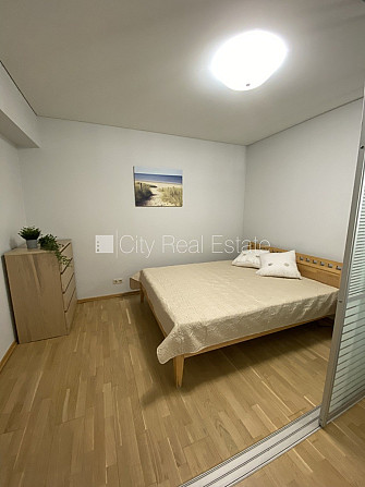 Projekts - Kalpaka Park Residence, fasādes māja, renovēta māja, objektu apsargā fiziskā Rīga - foto 7