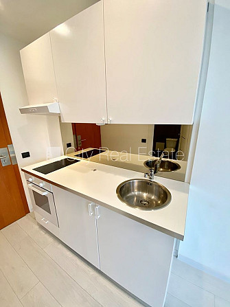 Фасадный дом, реновированный дом, вход с улицы, лифт, лестничная клетка после Рига - изображение 4