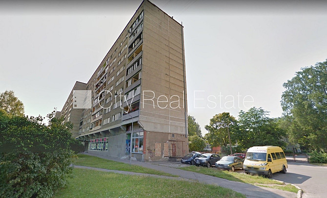 Фасадный дом, вход с улицы, вход со двора, окна выходят на улицу, два входа, Рига - изображение 7