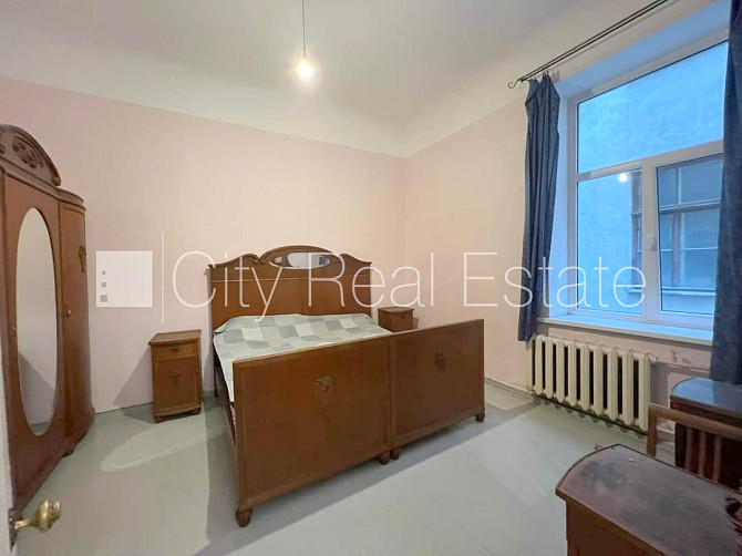 Место для машины, одна изолированная комната, проходные комнаты, высокие потолки, Рига - изображение 6