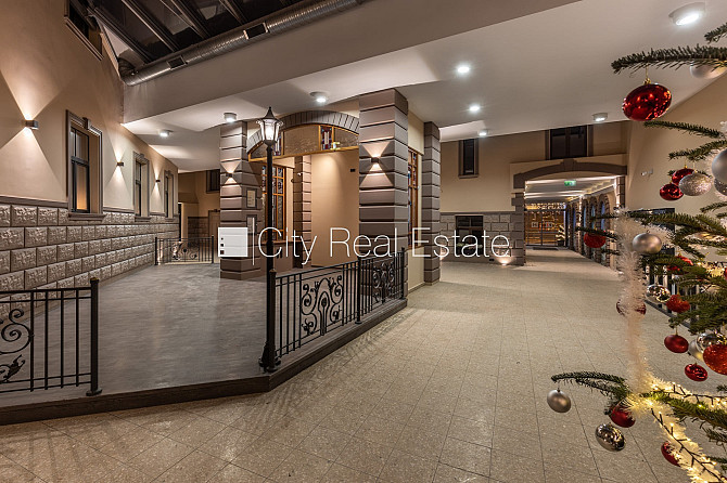 Здание во дворе, реновированный дом, закрытый двор, вход с улицы и со двора, лифт, Рига - изображение 20