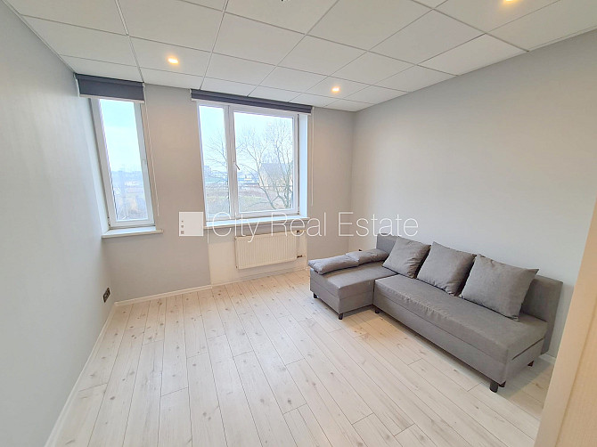 Jaunceltne, fasādes māja, slēgts pagalms, ieeja no ielas, ir lifts, kāpņu telpa pēc Rīga - foto 2