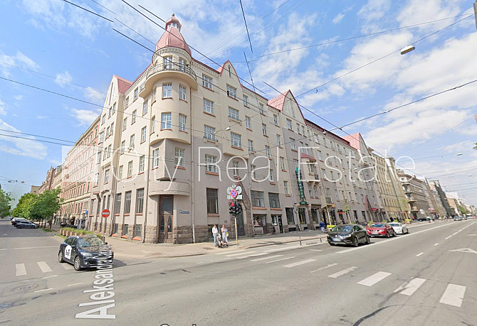 Фасадный дом, реновированный дом, вход с улицы, лифт, лестничная клетка после Рига - изображение 19