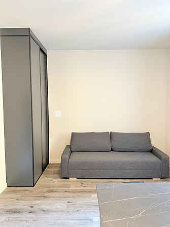 Здание во дворе, реновированный дом, закрытый двор, вход с улицы и со двора, Рига - изображение 10