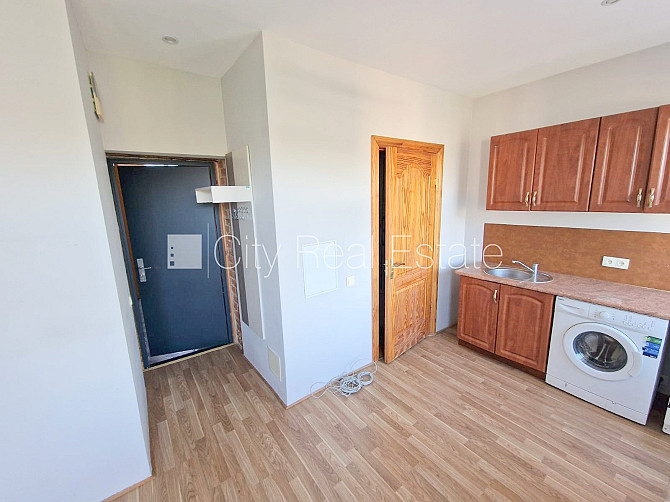 Фасадный дом, реновированный дом, закрытый двор, вход с улицы, лестничная клетка Рига - изображение 5