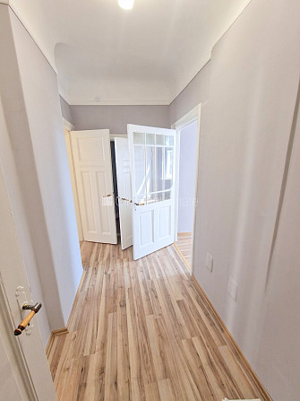 Fasādes māja, renovēta māja, slēgts pagalms, ieeja no ielas, kāpņu telpa pēc kosmētiskā Rīga - foto 5