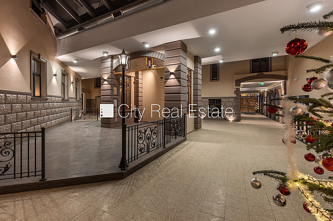 Fasādes māja, renovēta māja, slēgts pagalms, ieeja no ielas un pagalma, ir lifts, kāpņu Rīga - foto 14