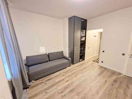 Проект - Matīsa 38 (Матиса 38), здание во дворе, реновированный дом, закрытый двор, вход Rīga