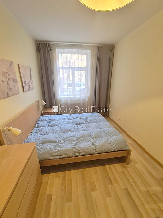 Здание во дворе, реновированный дом, закрытый двор, возможность аренды парковки, Рига - изображение 7