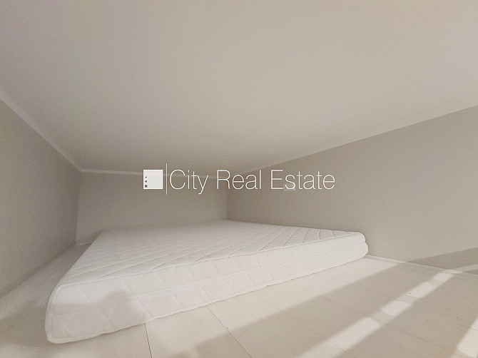 Здание во дворе, реновированный дом, закрытый двор, вход с улицы и со двора, Рига - изображение 10